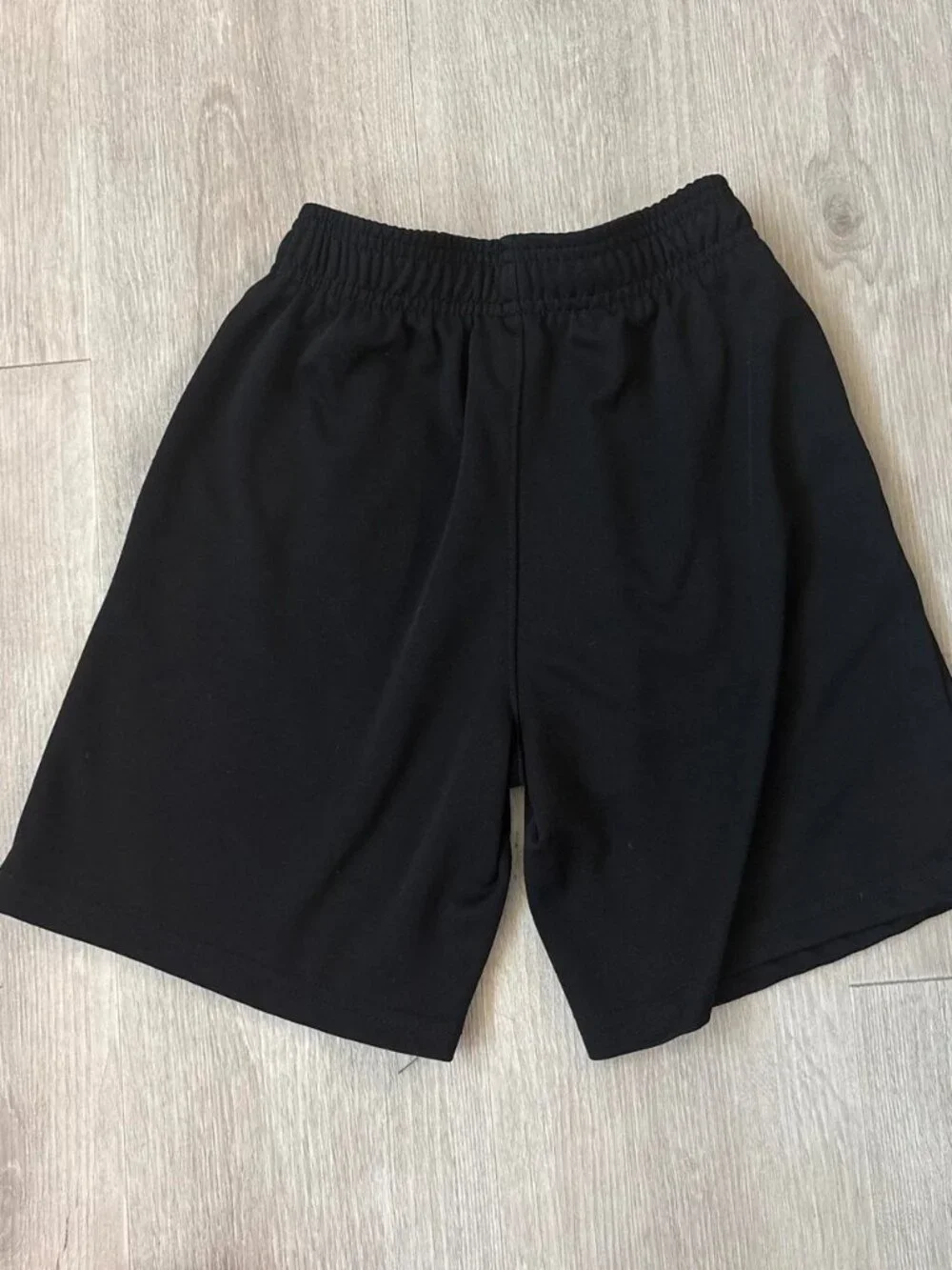 Boys Size 8 Los Angeles Lakers Basketball Shorts Black Purple LA Graphic